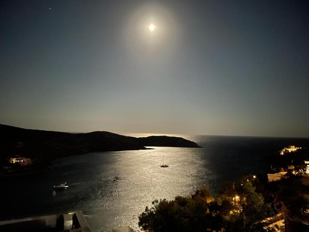 Vacation House With Stunning View - Vari  Екстер'єр фото