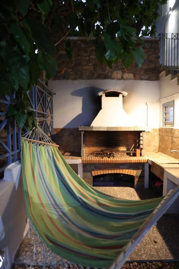 Vacation House With Stunning View - Vari  Екстер'єр фото